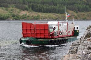 ferry arriving